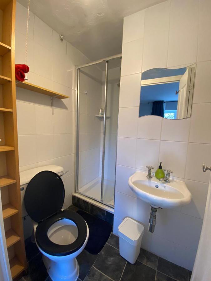 Private Room In Londres Exterior foto